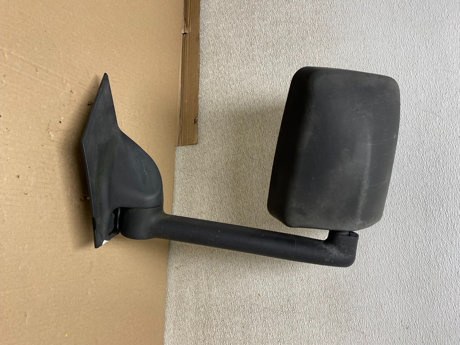 2003 to 2017 Chevrolet Express Savana Left Driver LH Side View Mirror U0949 DG0