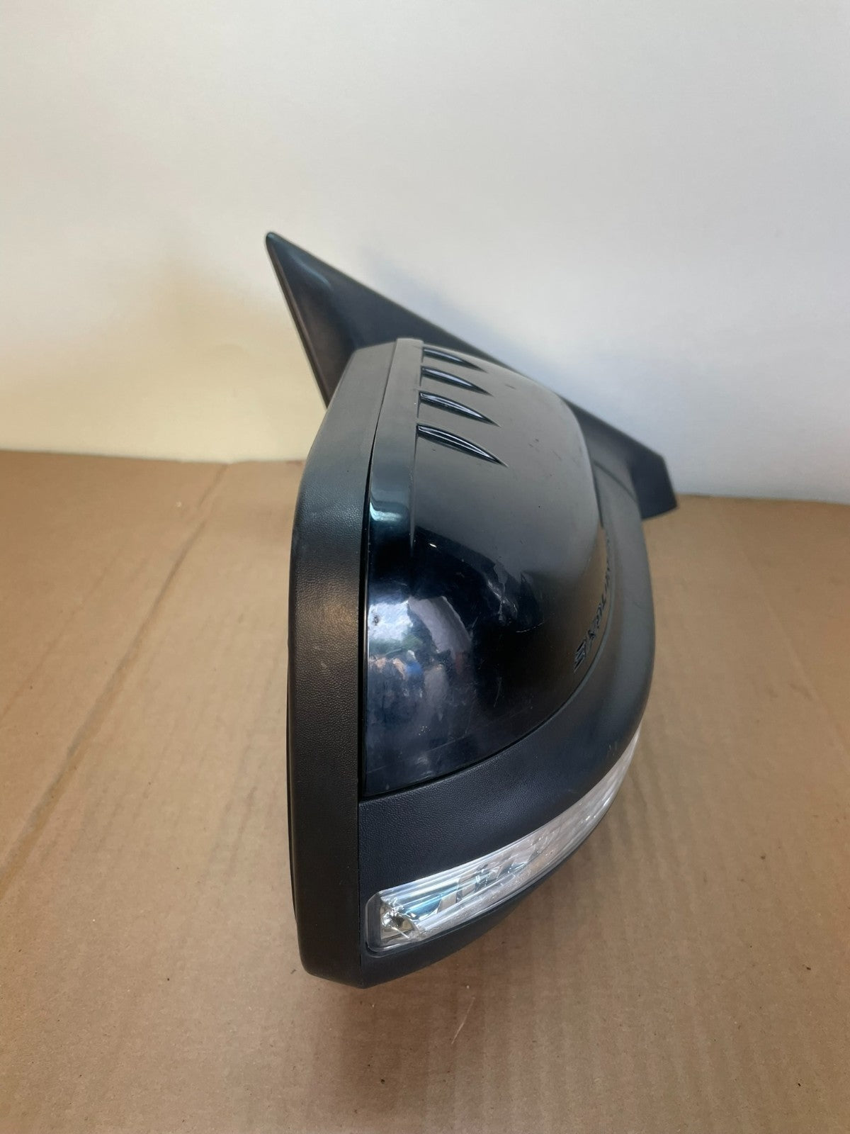 2011 to 2015 Ford Explorer Right Passenger View Door Mirror AG7729 DG8