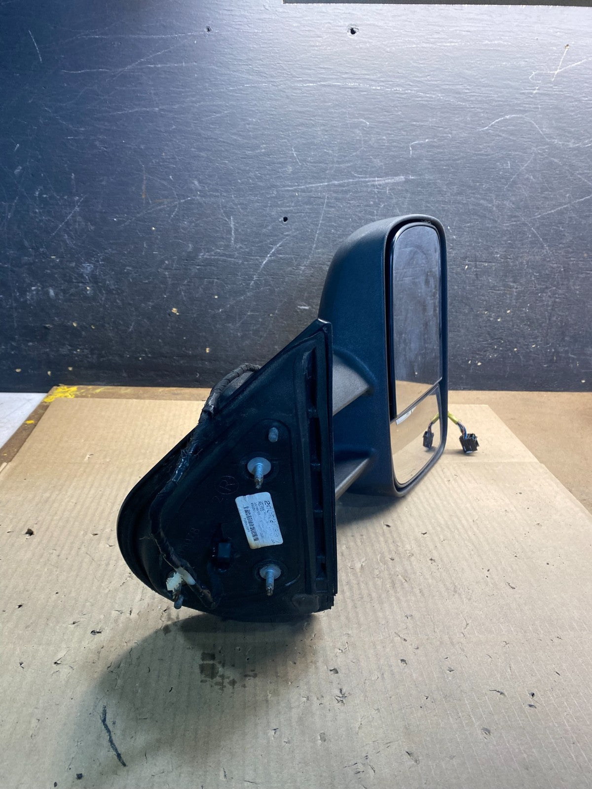 2007 - 2013 Chevrolet Silverado Sierra Right Passenger Side Door Mirror Z5217 MS9