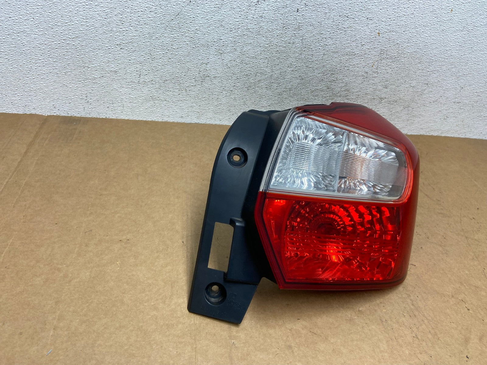 2012-2016 Subaru Impreza Crosstrek Right Passenger Tail Light AE3102 LK2