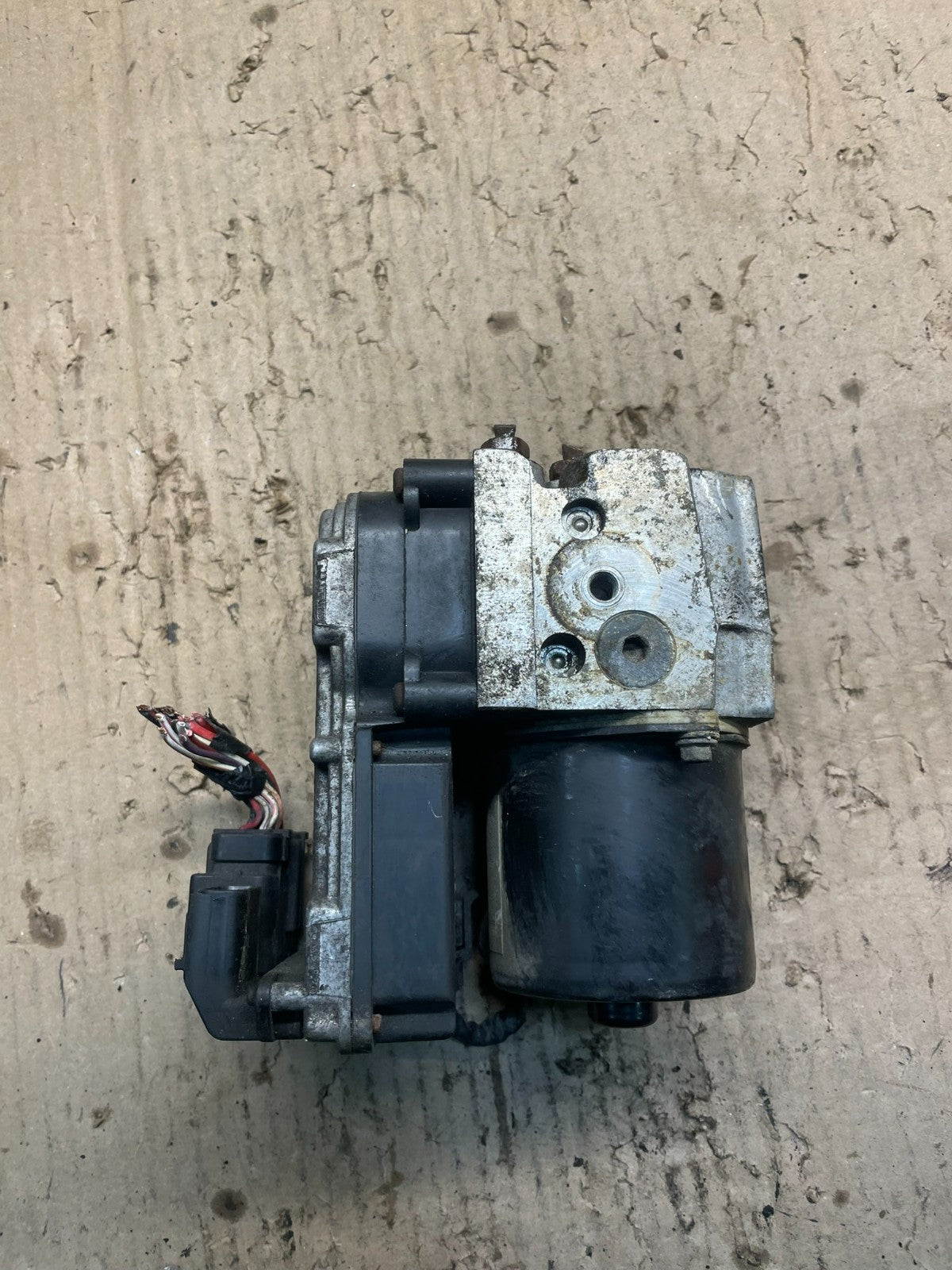 2001 Dodge Dakota ABS Anti Lock Brake Pump X0986 DG1
