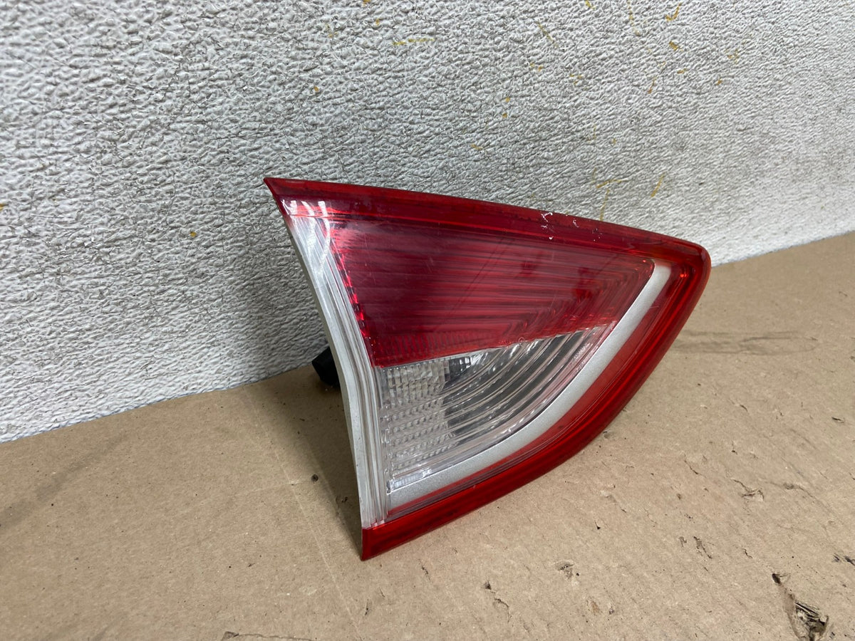 2013 to 2016 Ford Escape Left Driver LH Side Inner Tail Light AH6911 LK1