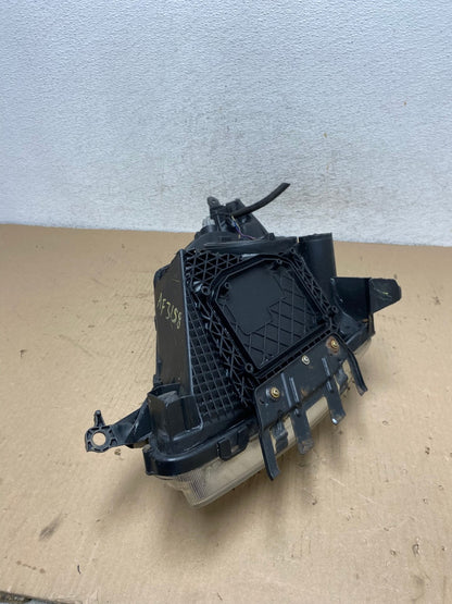 2004-2005 Toyota Prius Right Passenger RH Halogen Headlight AF3158 LK9