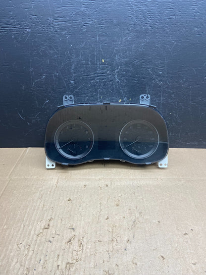 2016 to 2017 Hyundai Tucson Speedometer Cluster Gauge OEM AB9758 DG0
