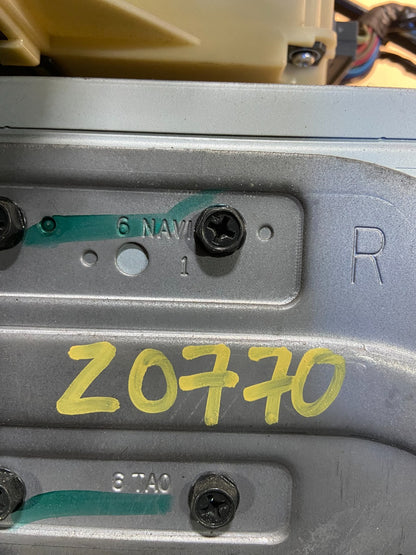 2010 to 2012 Honda Accord Audio Equipment Radio Audio AM-FM-6CD z0770 DG7