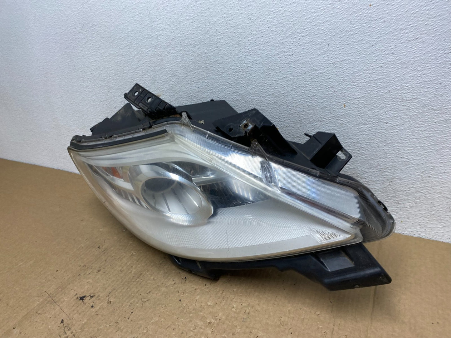2010 - 2012 Mazda Cx9 Cx-9 Right Passenger RH Headlight Xenon HID AF9811 DW1