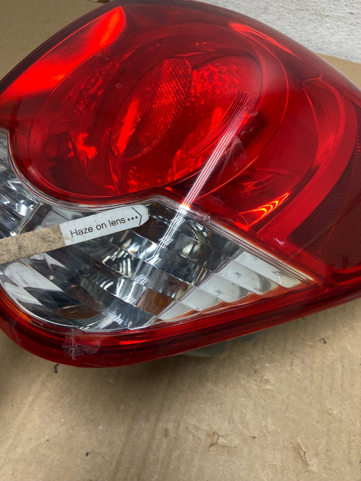 2011 2012 2013 2014 Chevrolet Cruze Right Passinger RH Side Tail Light AF7392 LK4