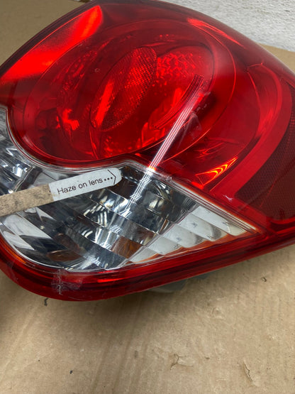 2011 2012 2013 2014 Chevrolet Cruze Right Passinger RH Side Tail Light AF7392 LK4