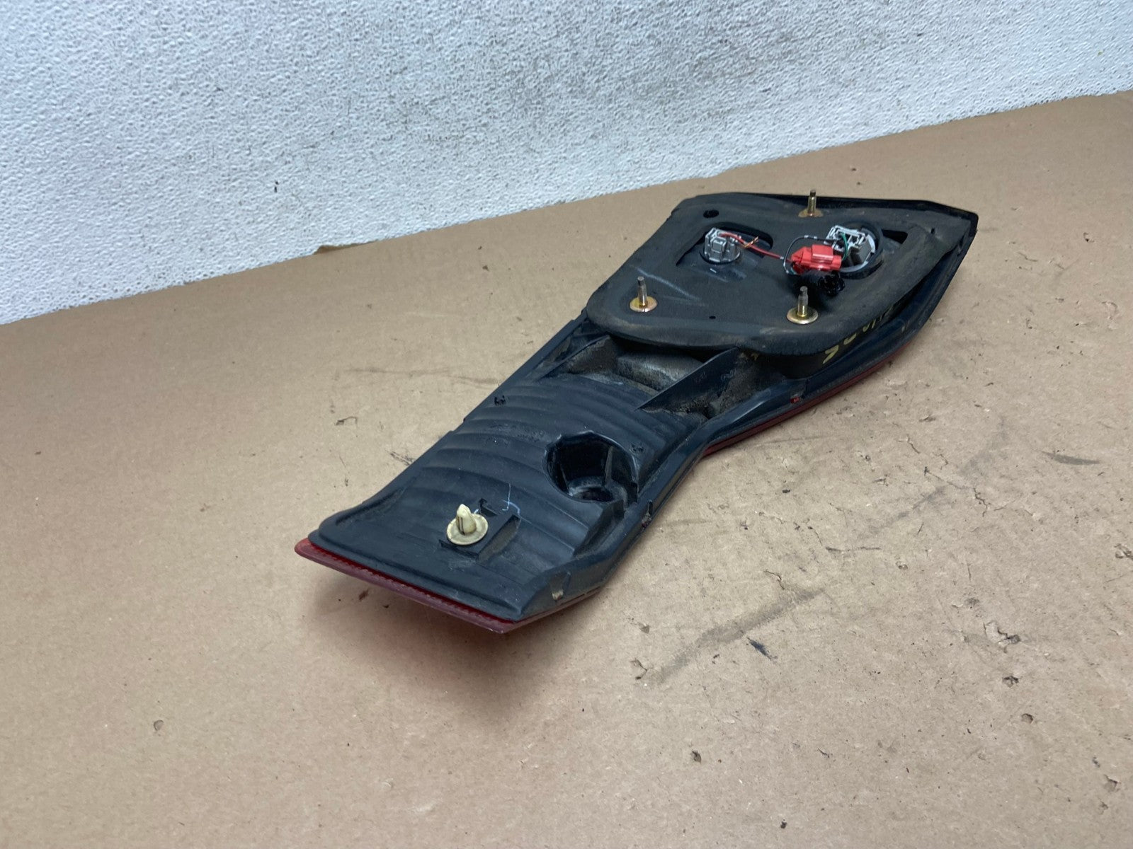 1998 to 2000 Honda Accord Right Passenger Side Inner Tail Light AG4235 LK5