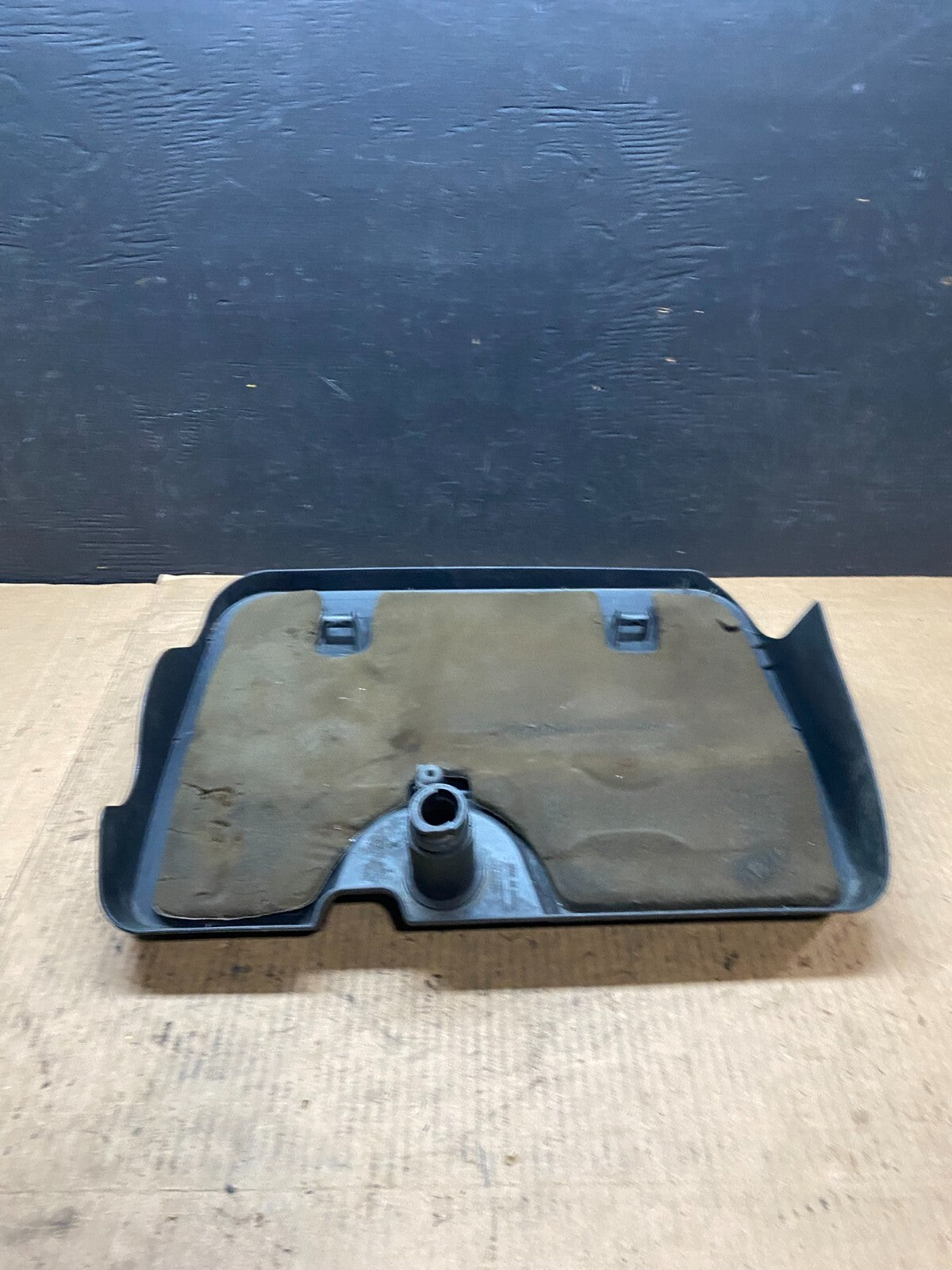 2008 to 2010 Saturn Aura 3.5L Engine Motor Cover G2825 PS4