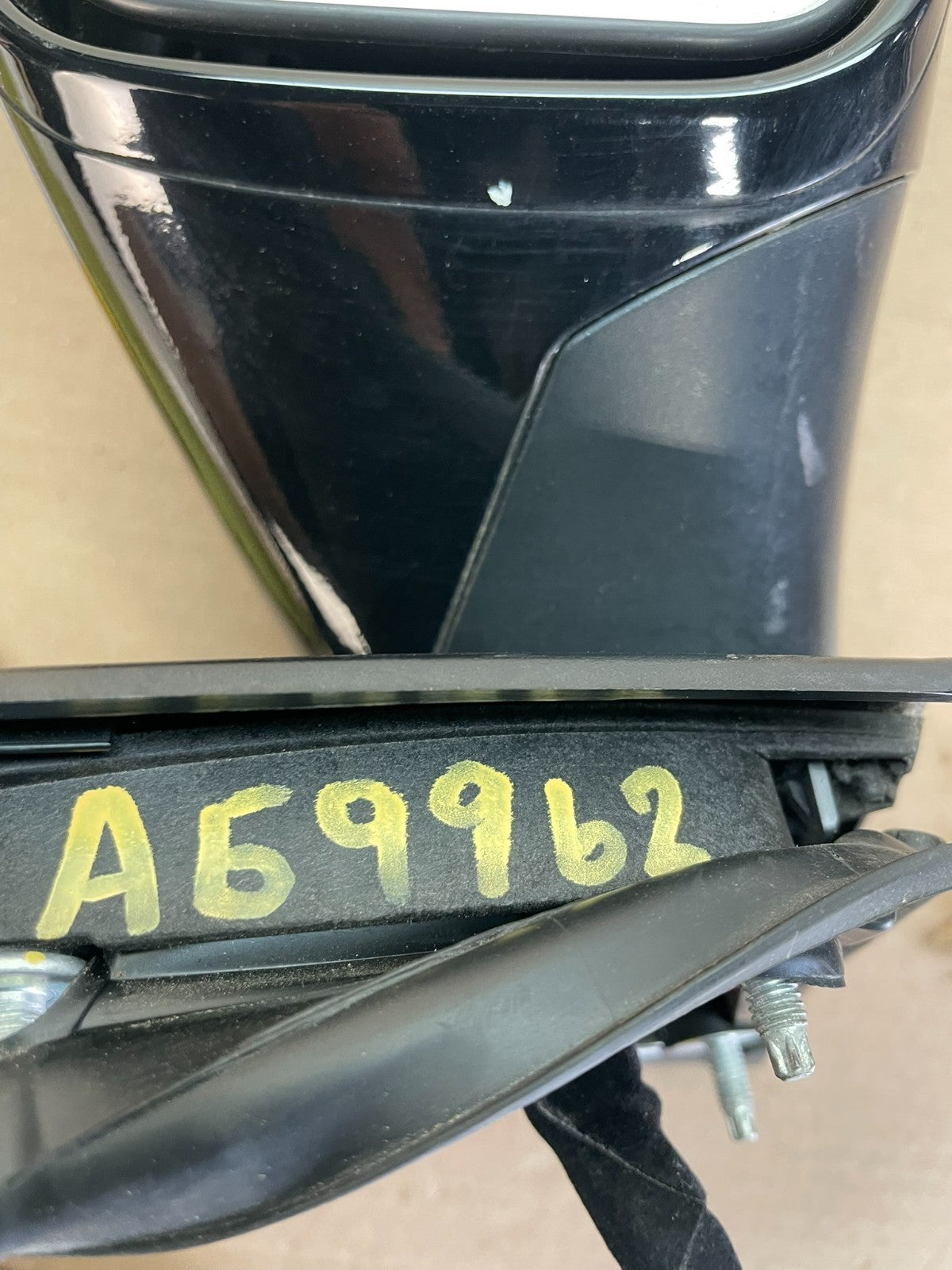 2011-2015 Hyundai Sonata Right Passenger Mirror W/ Turn Signal ag9962 DG10