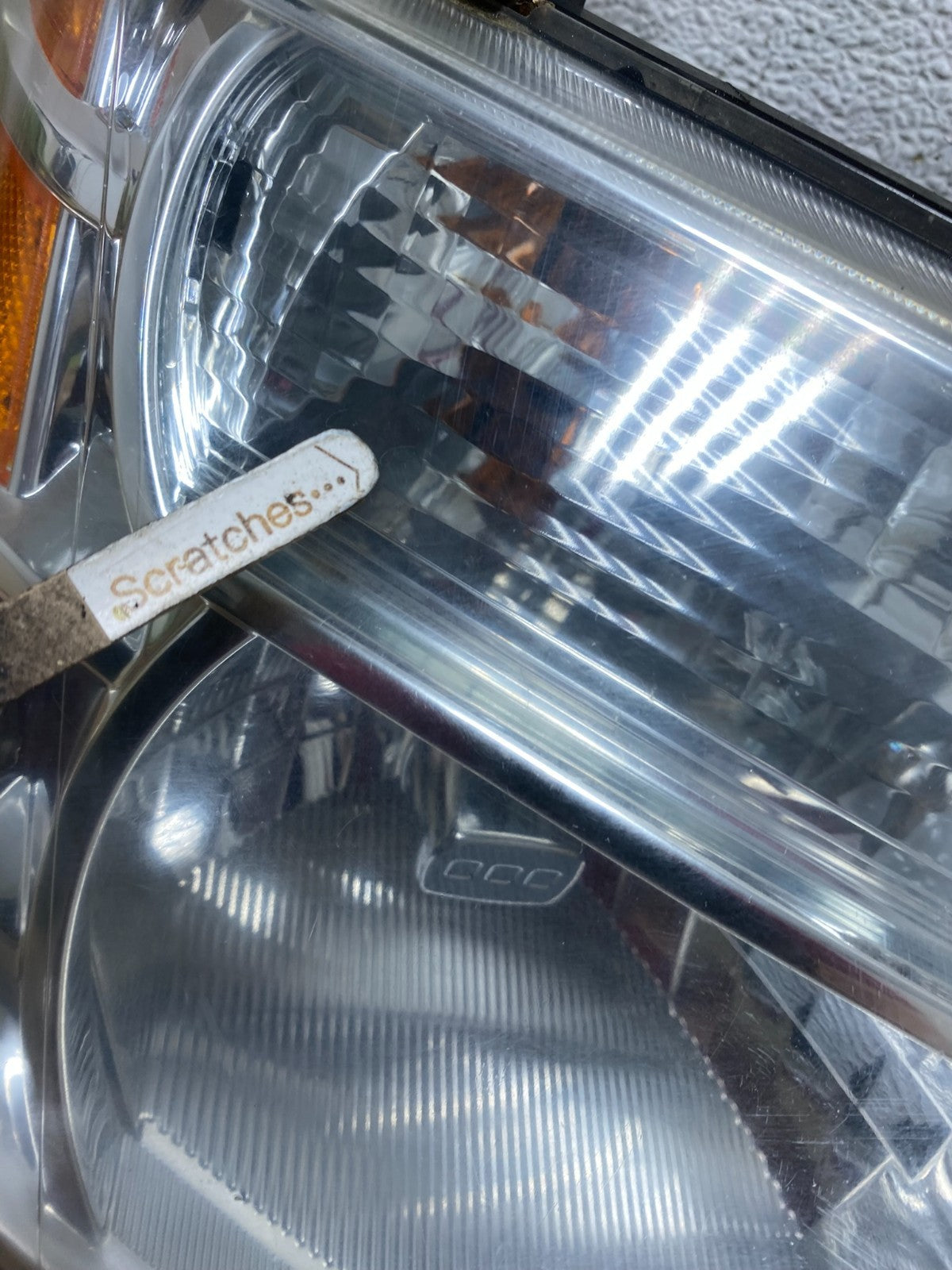2008 to 2012 Nissan Pathfinder Halogen Headlights Left+Right AH9432 DW3