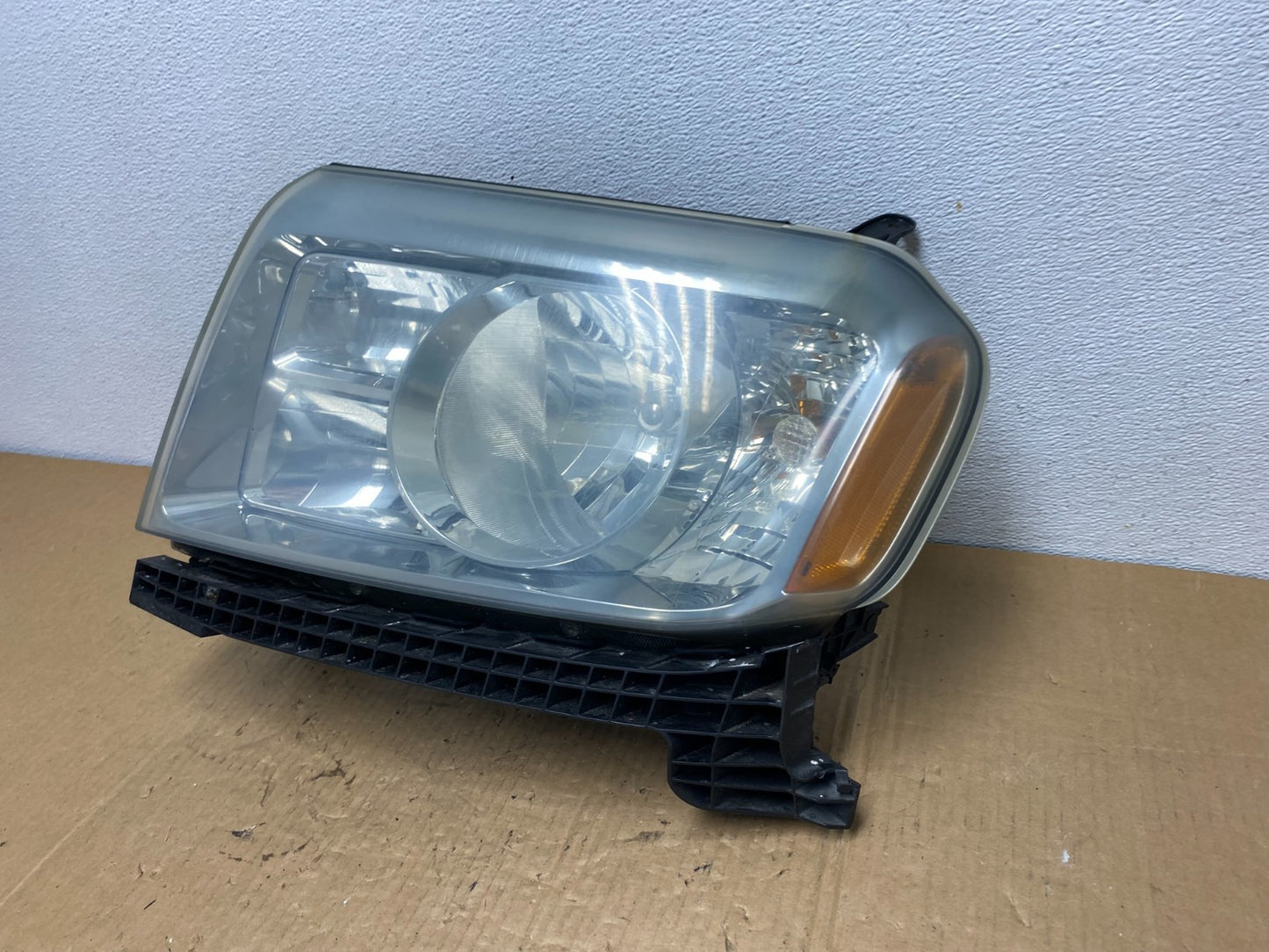 2009 2010 2011 Honda Pilot Left Driver LH Halogen Headlight AC7734 DW1