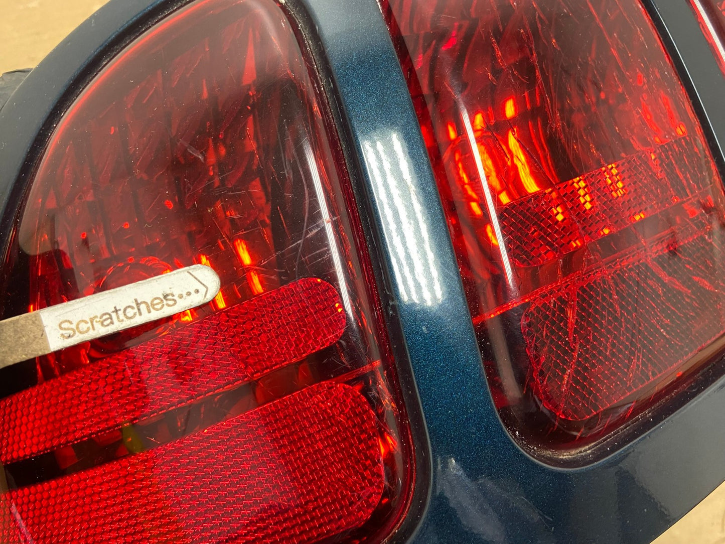 1996 1997 1998 Ford Mustang Left Driver LH Side Tail Light AH0612 LK3