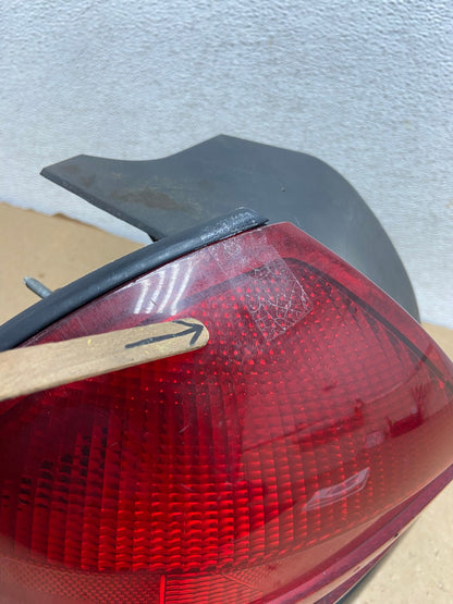 2003 - 2011 Ford Crown Victoria Left Driver Lh Side Tail Light AG2281 LK4