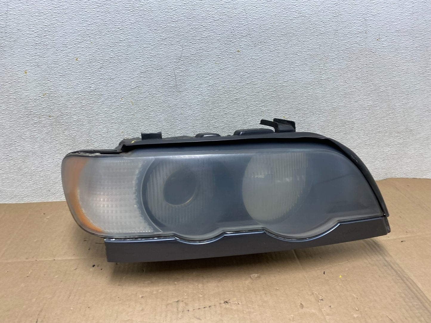 2000-2003 Bmw X5 E53 Headlight Right Passenger Rh Side Halogen G6691 DG10