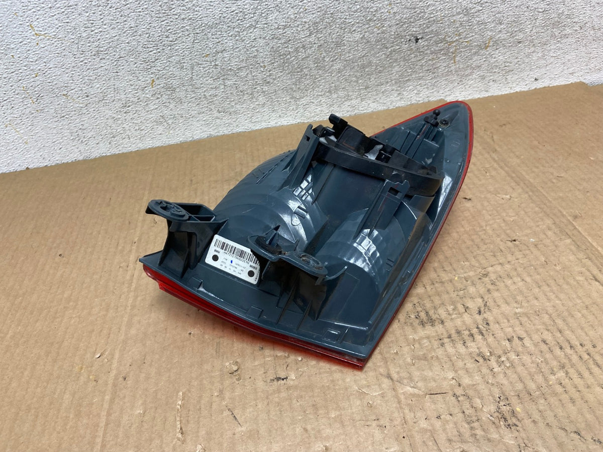 2012-2015 Bmw 3 Series F30 Sedan Right Passenger Side RH Tail Light AI6669 LK5