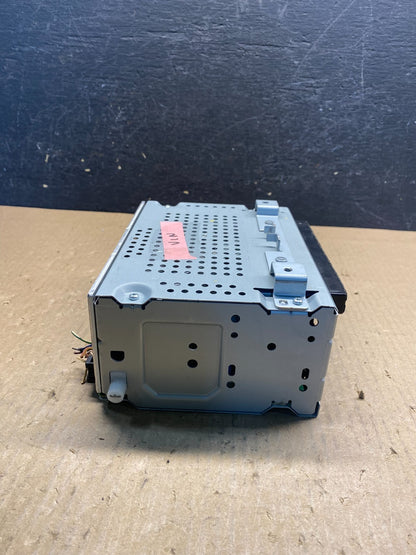 2015 2016 Ford Fiesta AM/FM Radio Reciever ab3830 DG2