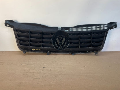 2001 to 2005 Volkswagen Passat Front Upper Grill Grille af8491 DG3