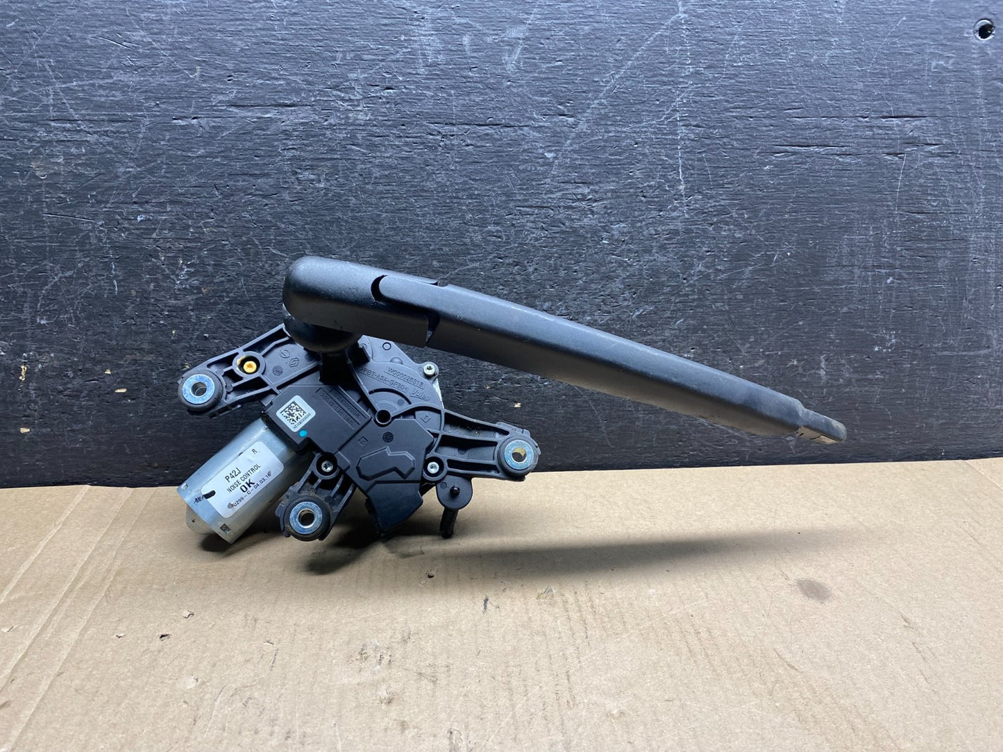 2013-2020 Infiniti QX60 JX35 Rear Liftgate Back Window Wiper Motor AG3591 DG0