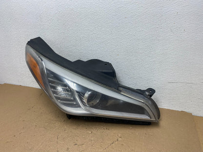 2015-2017 Hyundai Sonata Right Passenger RH Side Halogen Headlight AD8038 DW1