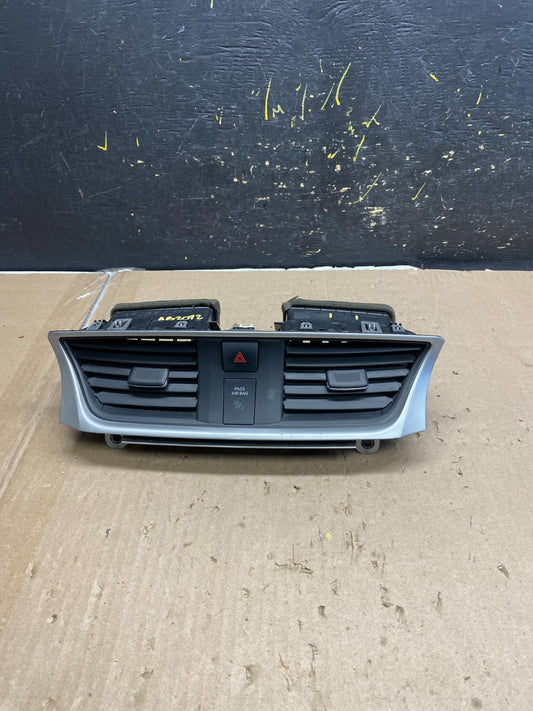 2013 to 2015 Nissan Sentra Air Vents Top Dash Center W/Hazzard Switch ab2072 DG0