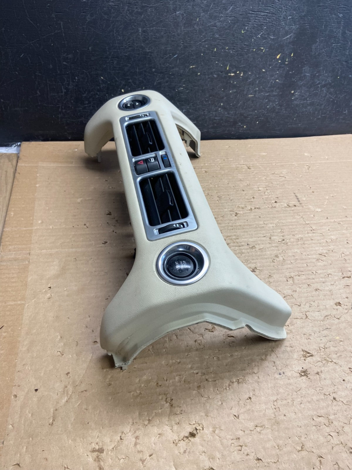 2010 2011 2012 Land Rover Range Rover Center Dash Air Vent Trim ag8556 DG1