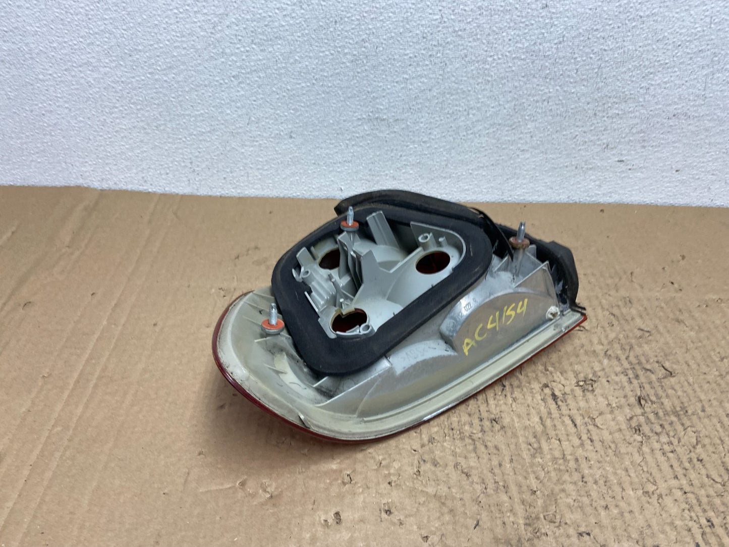 1999-2001 Bmw E46 325i 328i 330i Coupe Right Passenger Tail Light AC4154 DG4