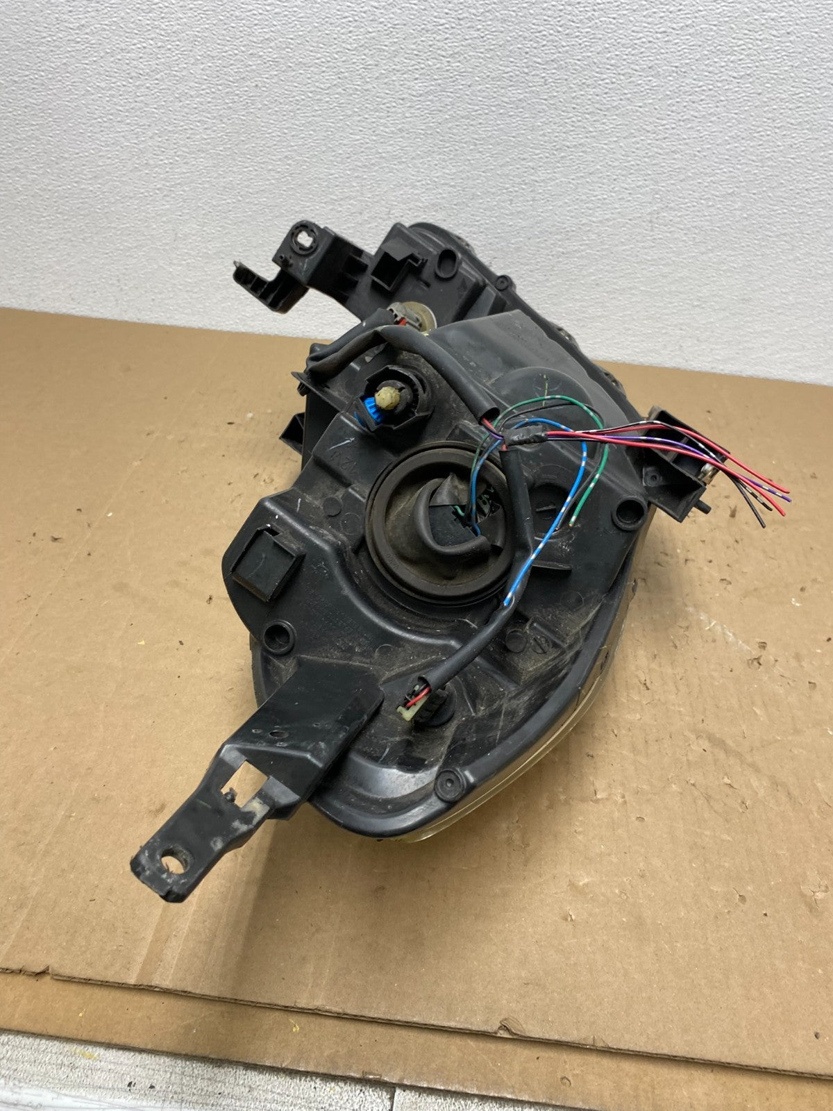 2012 2013 2014 Nissan Versa Sedan Headlight Left Driver LH AB6991 DW9