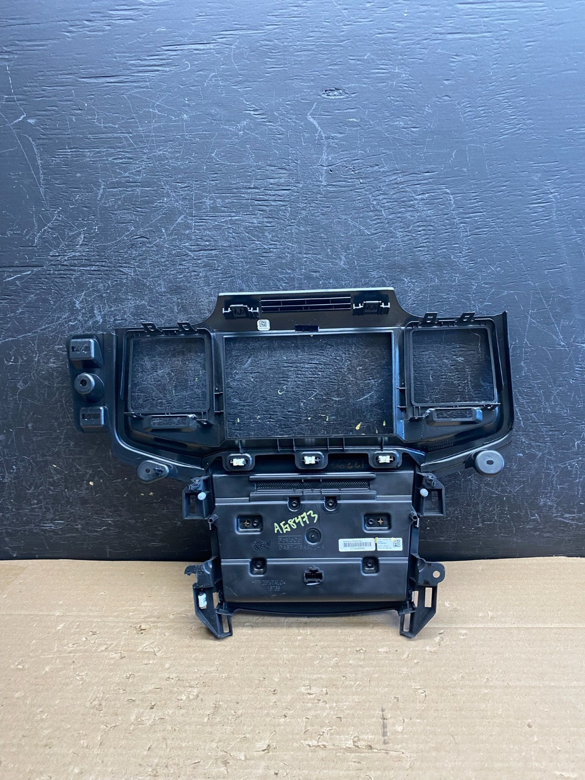 2013 to 2016 Lincoln MKS Radio Dual Climate Control Panel Air Vent ag8473 DG3