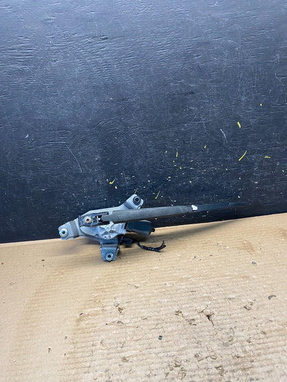 2014-2021 Dodge Durango  Tailgate Back Door Rear Wiper Motor Wiper S3215 DG0