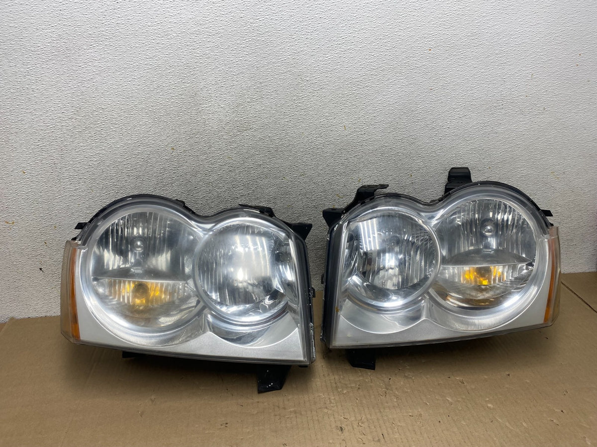 2005-2007 Jeep Grand Cherokee Left+Right Halogen Headlights AI2213 DW0