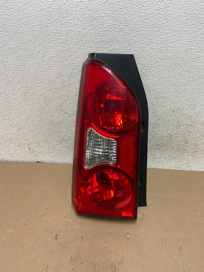 2005 to 2015 Nissan Xterra Tail Light Left Driver Lh Side AG5749 DW0