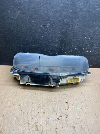 2001 - 2002 Ford Econoline E250 E350 Van Speedometer Instrument Cluster t5924 DG3