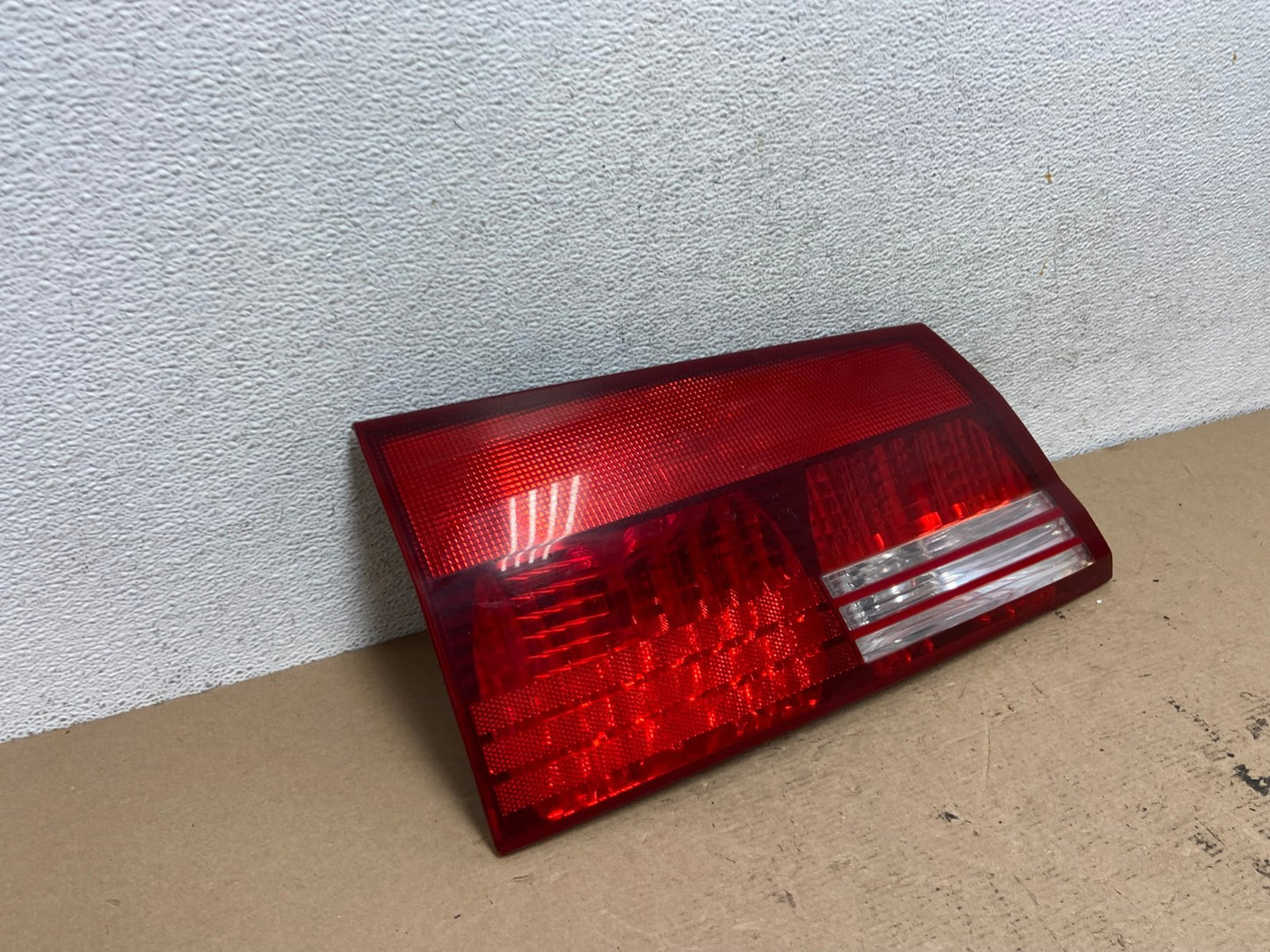 2004 - 2005 Toyota Sienna Left Driver LH Side Inner Tail Light AF4651 LK2