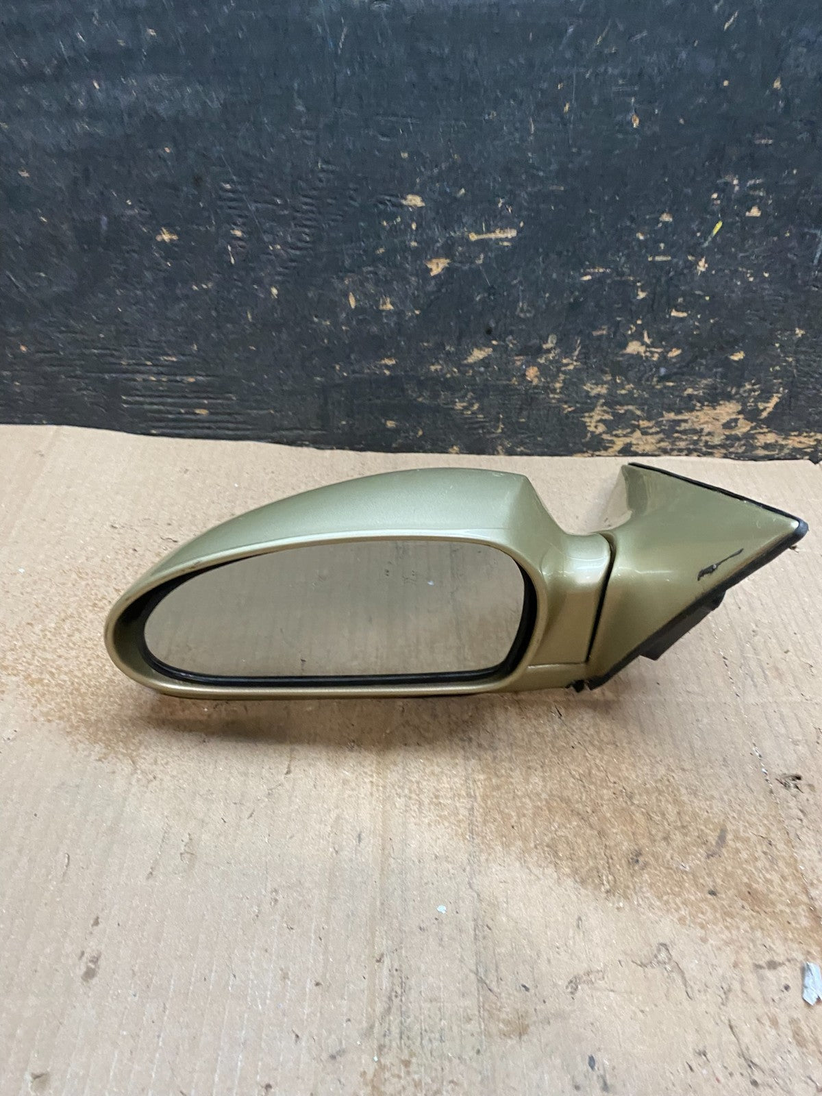 1999-2005 Hyundai Sonata Left Driver  LH Side Mirror OEM W4541 MS10