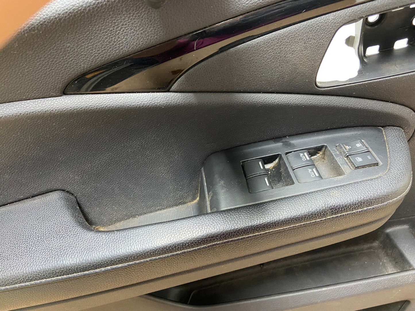 2017 to 2019 Honda Ridgeline Front Left Driver LH Side Door Panel AE8777 DG3