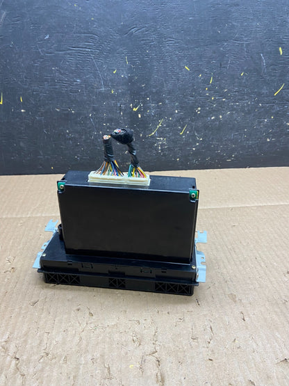 2001 to 2005 Hyundai XG350 XG Climate Control Hvac Heater A/C  Oem V1375 DG4