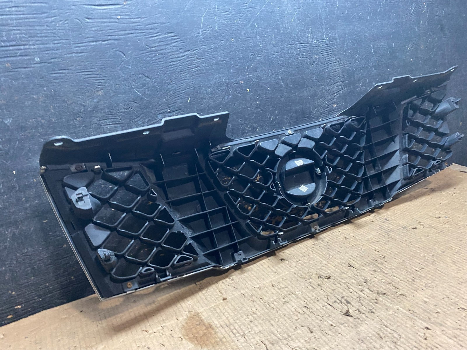 2005 2006 2007 Nissan Pathfinder Chrome Front Upper Grill Grille Oem y6356  DG7