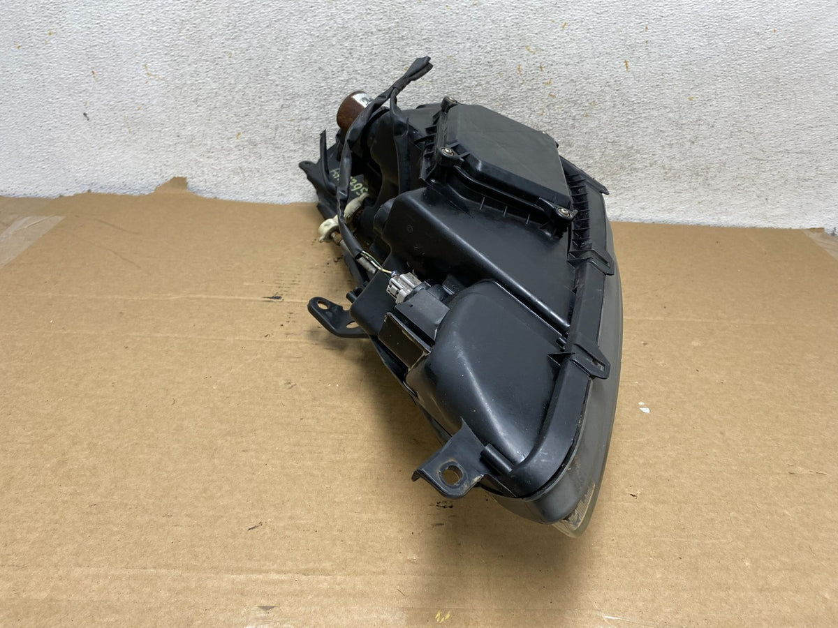 2002 - 2004 Lexus Es300 Es330 Right Passenger Headlight Hid Xenon AH7795 DW7