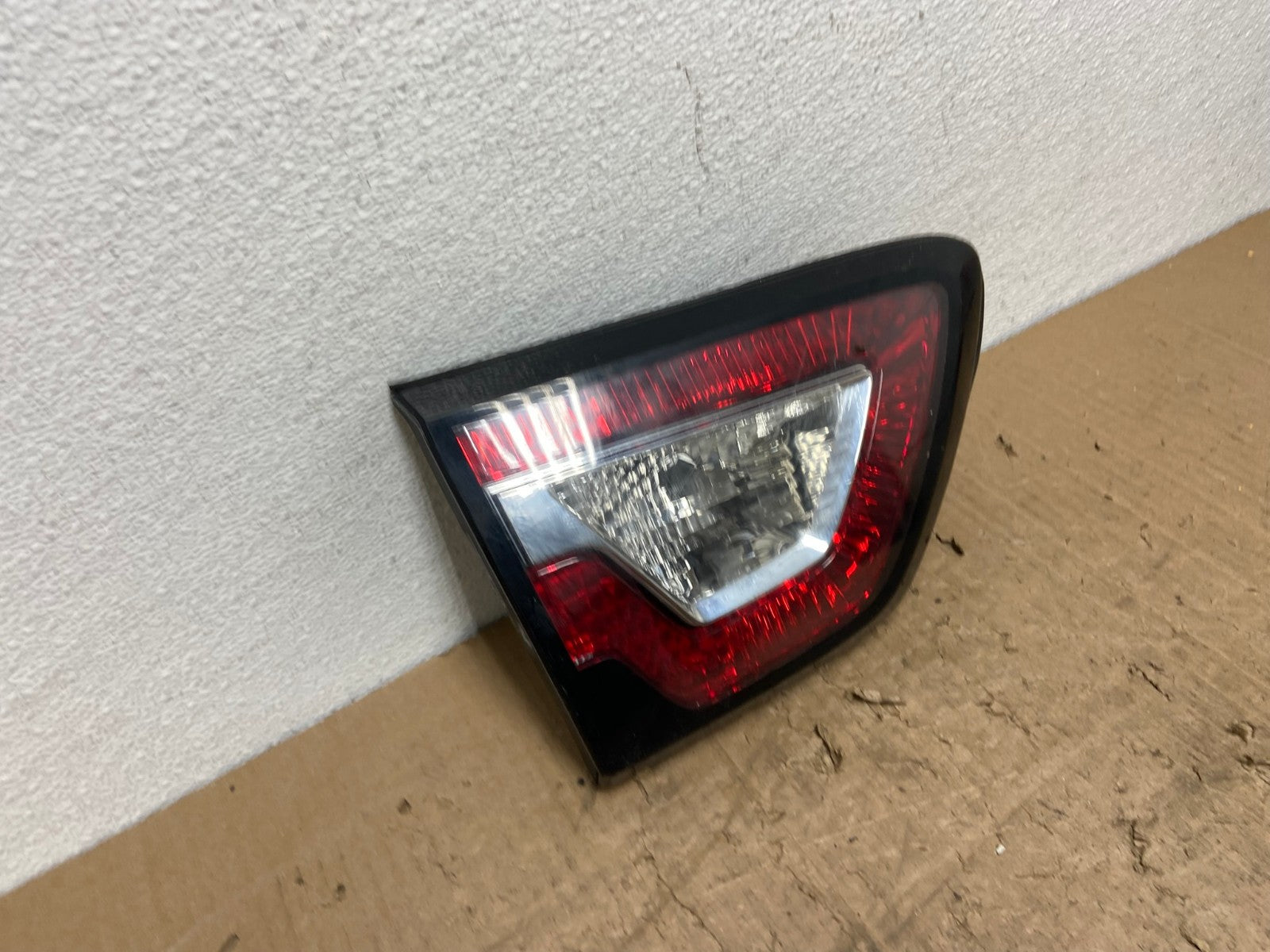 2013 to 2017 Chevrolet Traverse Left Driver LH Inner Tail Light Oem AC0067 LK2