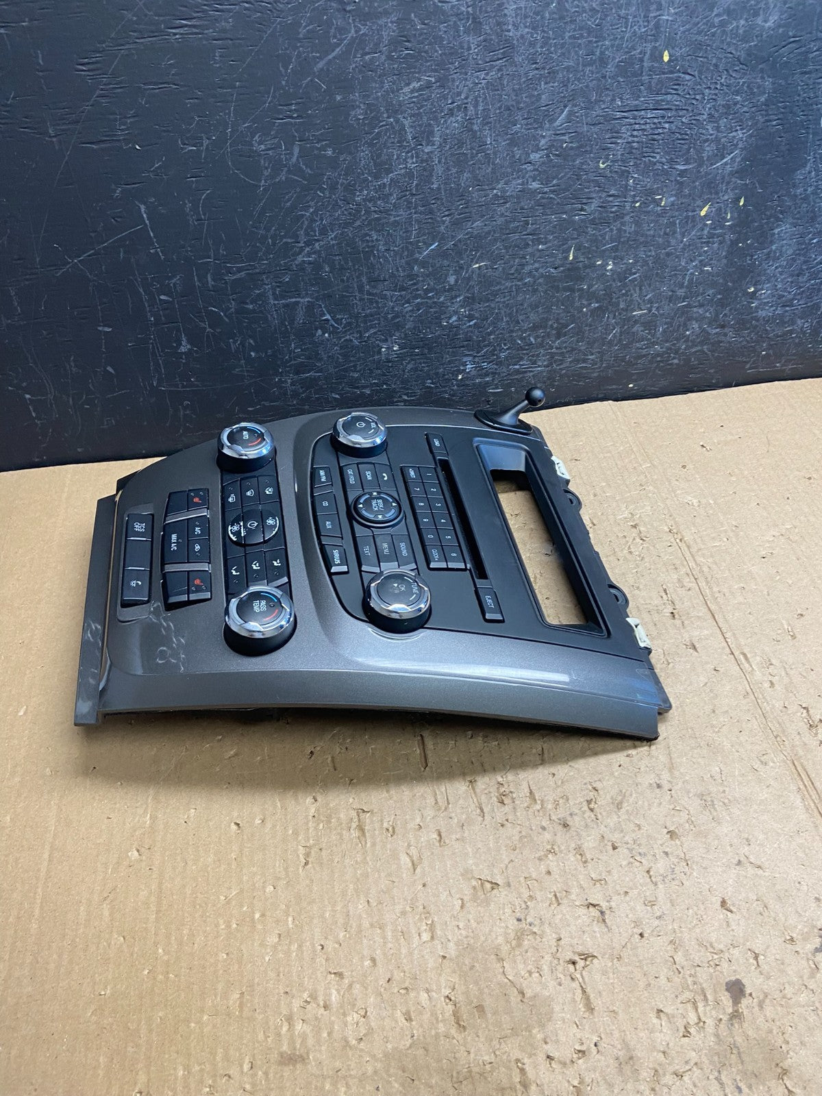 2010 to 2012 Ford Fusion Radio Climate Control A/C Control ae4284 DG2