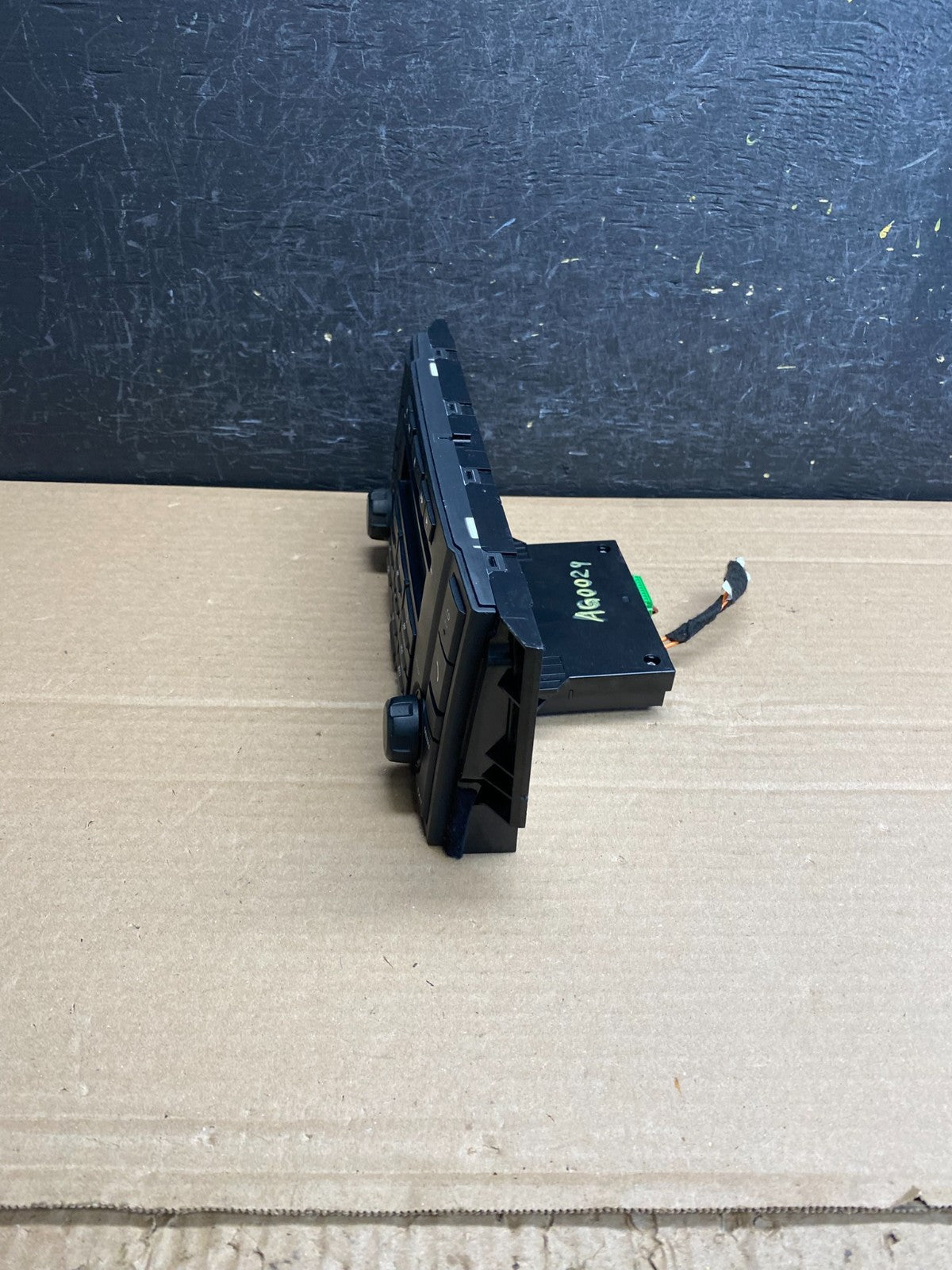 2008 2009 2010 Land Rover LR2 Stereo Radio Amplifier Unit Amp Module AG0029 DG2