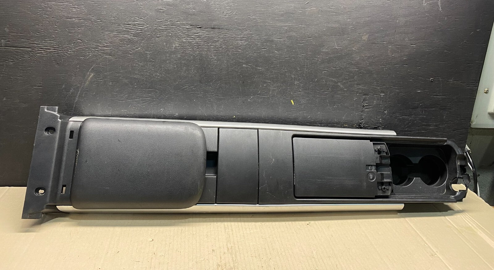 2004 - 2008 Mazda RX-8 RX8 Center Console Storage Cup Holder O1692 DG0