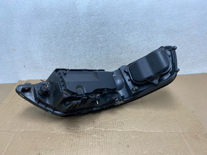 2005 to 2011 Lincoln Town Car Left Driver LH Side Headlight AI1236 DW5