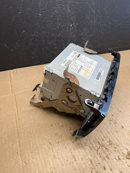 2013 to 2015 Nissan Altima Radio Screen Receiver AM-FM CD Player OEM AB9654 DG2
