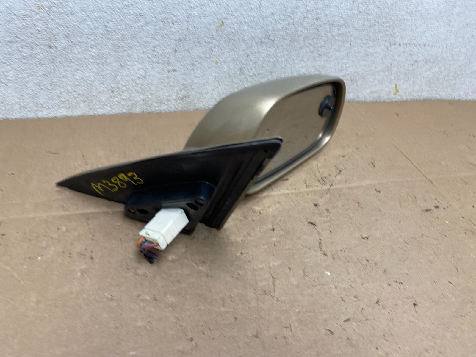 2004 to 2006 Suzuki Verona Right Passenger View Door Mirror M3893 DG5