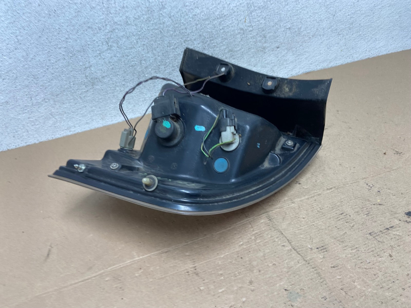 2007 to 2010 Ford Edge Tail light Left Driver Side AF4842 LK6