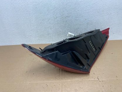 2013-2016 Hyundai Genesis Coupe Right Passenger RH Tail Light AE5987 DG6