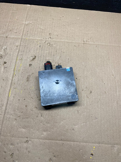 2010 to 2015 Lincoln MKT Blind Spot Control Module Radar Computer L9078 DG1
